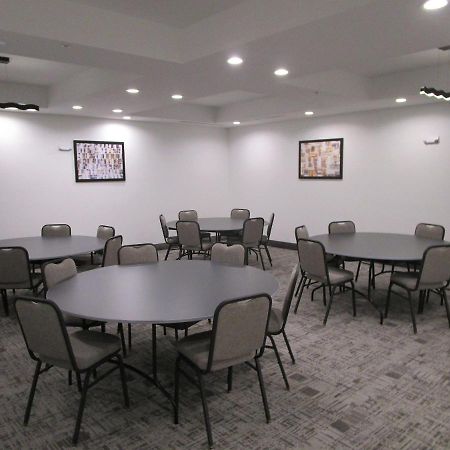 Reddy Hotel Bonham Luaran gambar