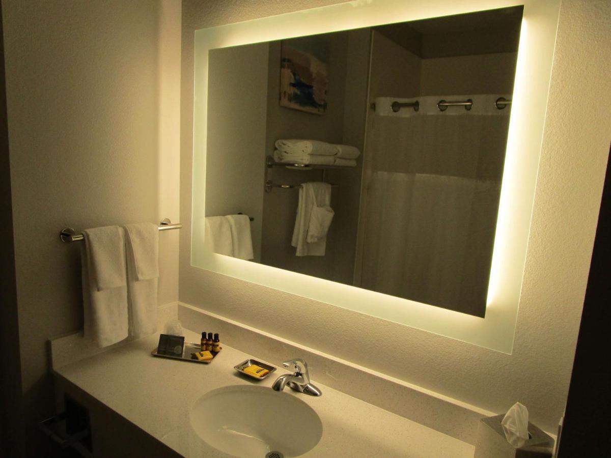 Reddy Hotel Bonham Luaran gambar